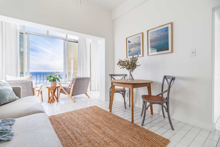To Let 1 Bedroom Property for Rent in Clifton Western Cape